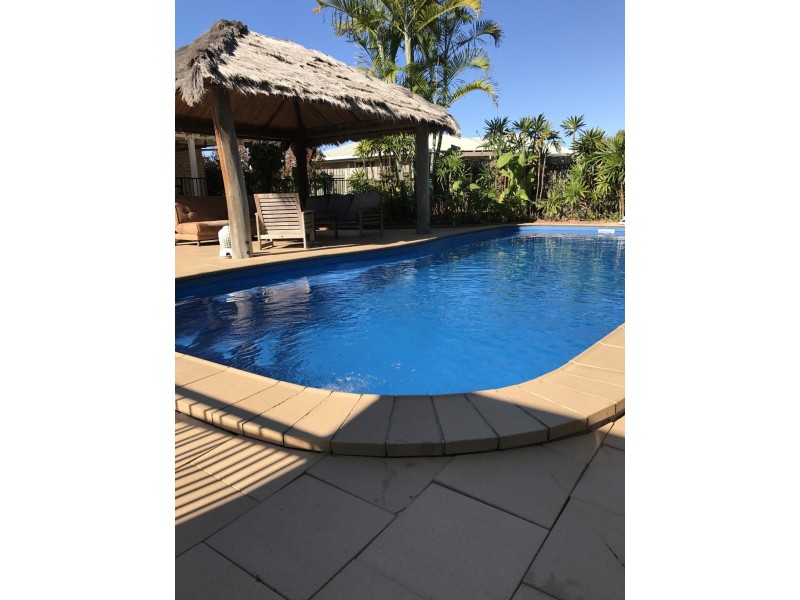 73 Ladbroke Crescent, Urangan QLD 4655