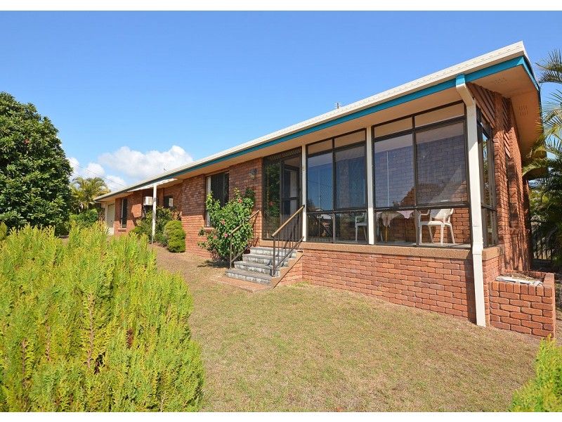 71 Hillcrest Avenue, Scarness QLD 4655
