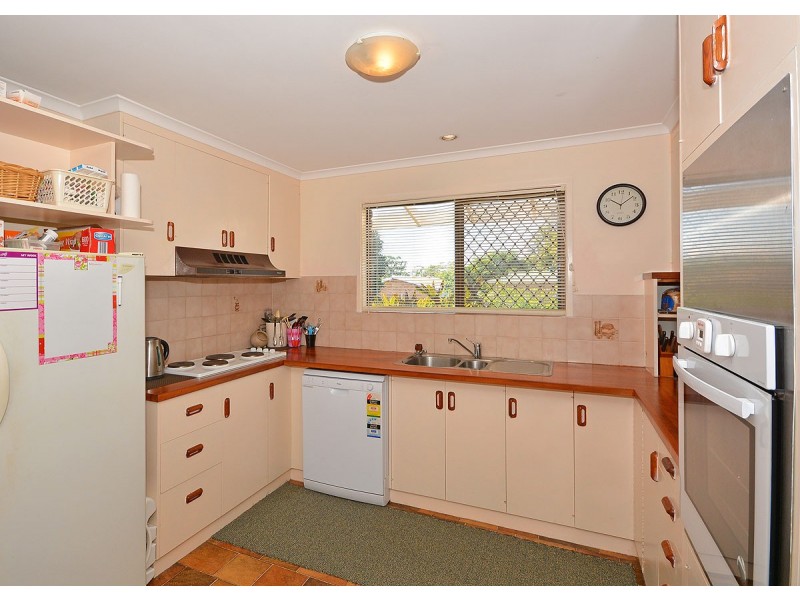 71 Hillcrest Avenue, Scarness QLD 4655