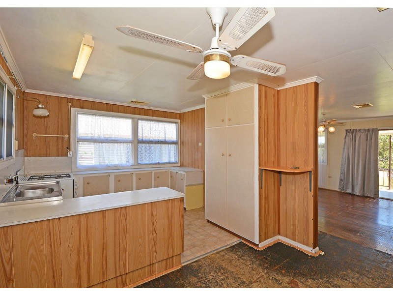 93 East Street, Scarness QLD 4655