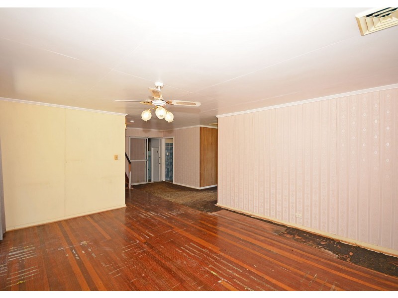 93 East Street, Scarness QLD 4655