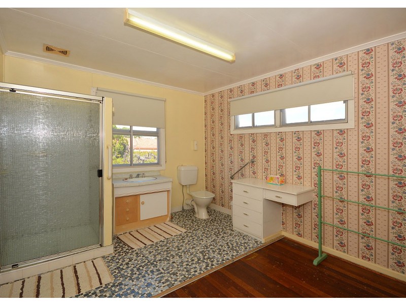 93 East Street, Scarness QLD 4655