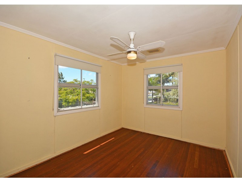 93 East Street, Scarness QLD 4655