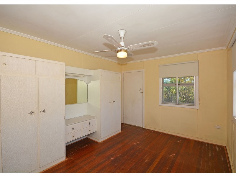 93 East Street, Scarness QLD 4655