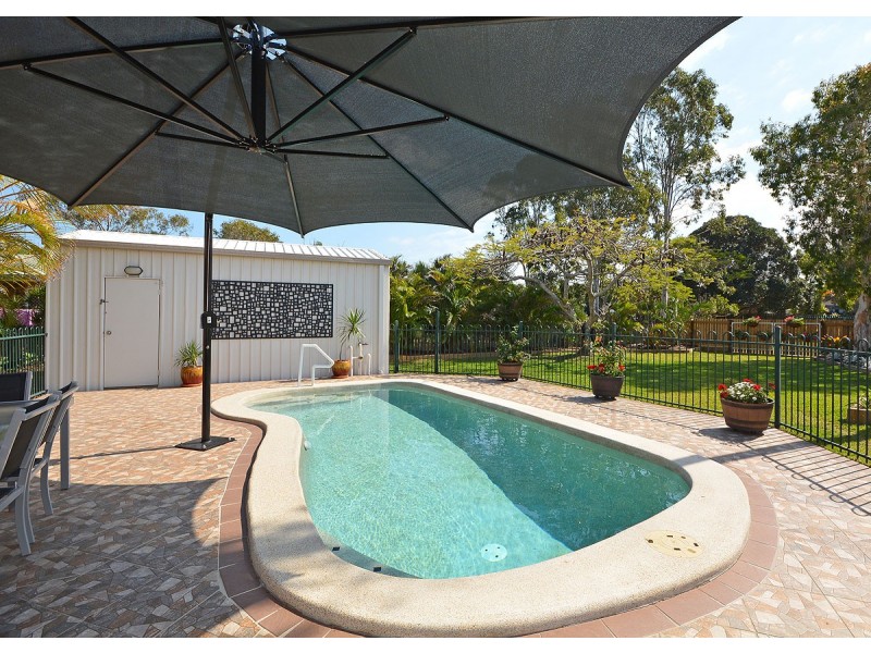 3 Shoreline Court, Urangan QLD 4655