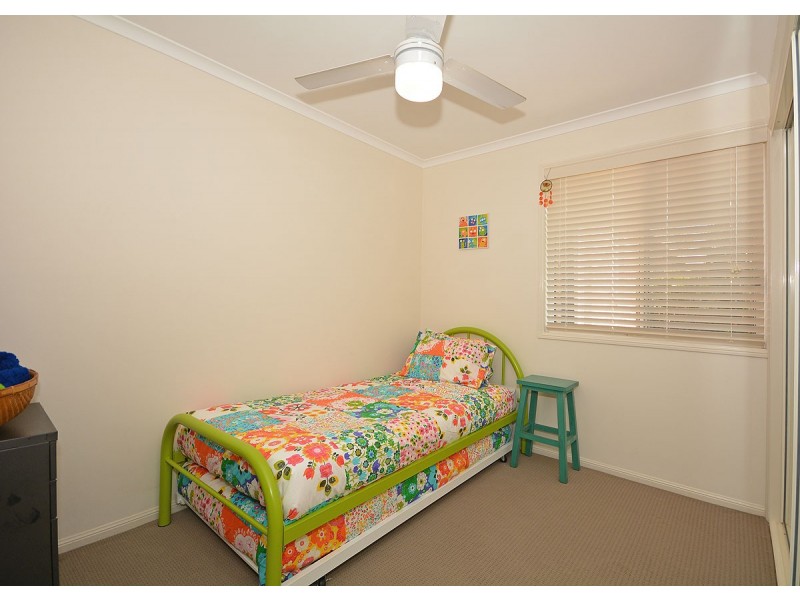 3 Shoreline Court, Urangan QLD 4655