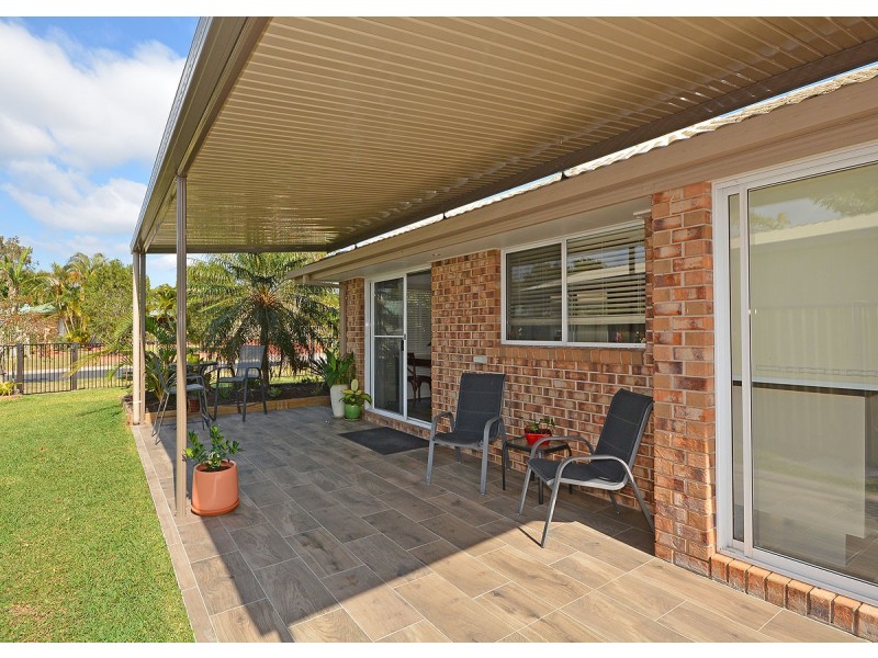 3 Shoreline Court, Urangan QLD 4655