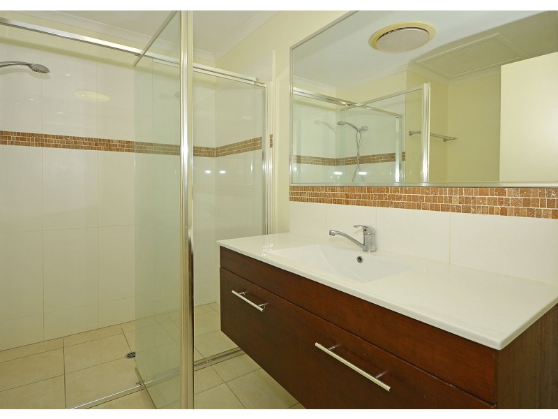 25/654 Esplanade, Urangan QLD 4655
