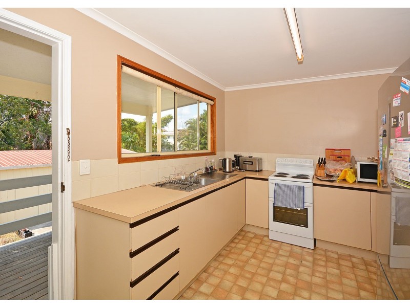 14 Winbirra Way, Scarness QLD 4655