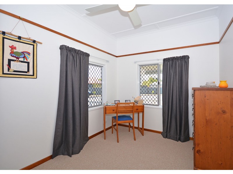 17 Ann Street, Torquay QLD 4655