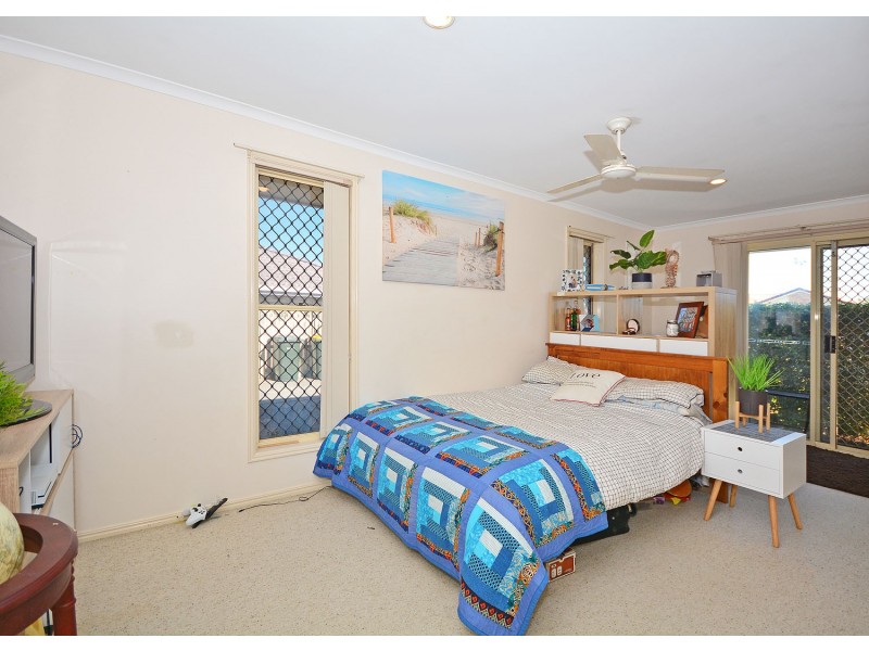 4 Archer Drive, Point Vernon QLD 4655