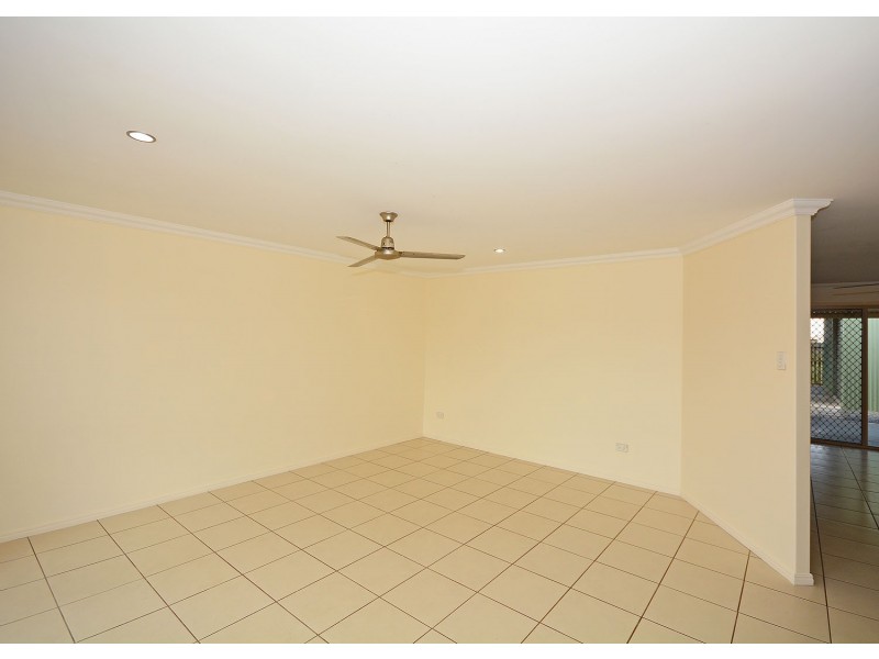 71 Bunya Court, Eli Waters QLD 4655