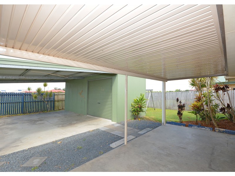 71 Bunya Court, Eli Waters QLD 4655
