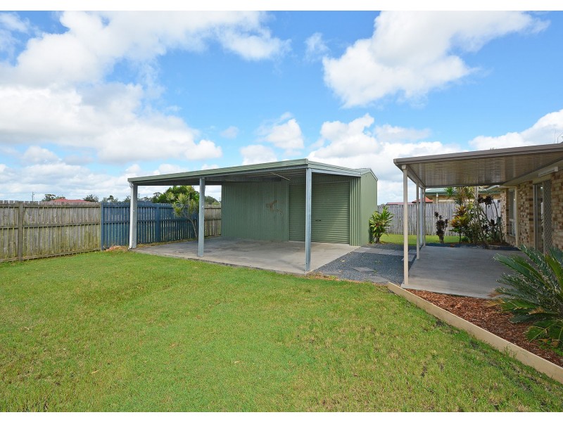 71 Bunya Court, Eli Waters QLD 4655