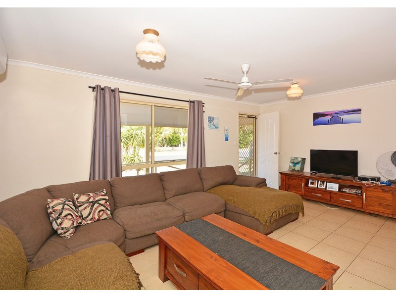 56 Ladbroke Crescent, Urangan QLD 4655