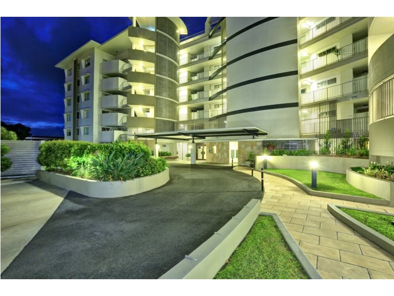 102/48 Watson St, Pialba QLD 4655