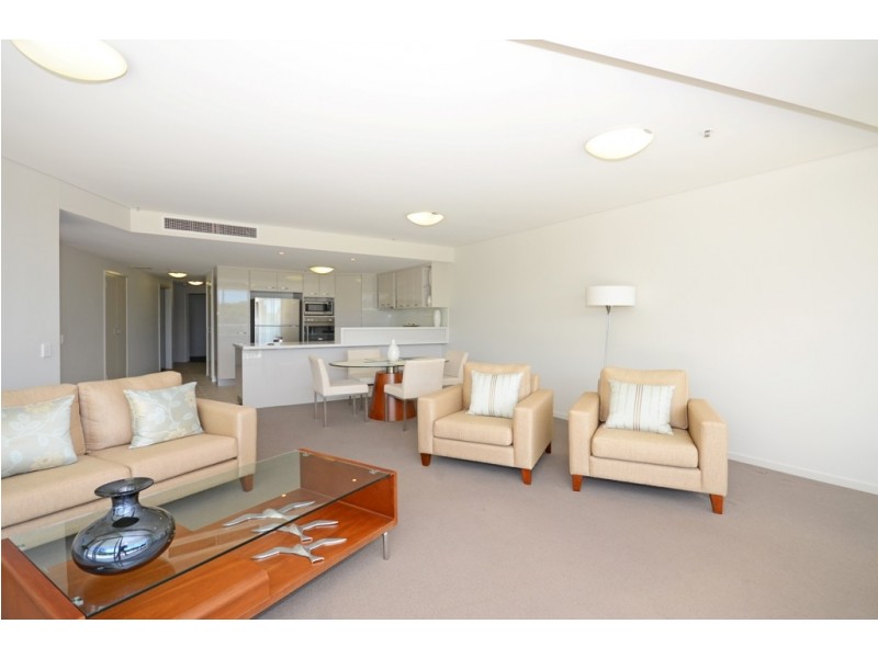 102/48 Watson St, Pialba QLD 4655