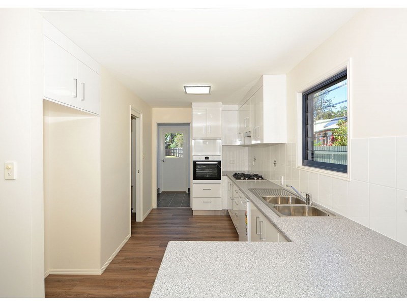 6 Deeds Court, Dundowran Beach QLD 4655