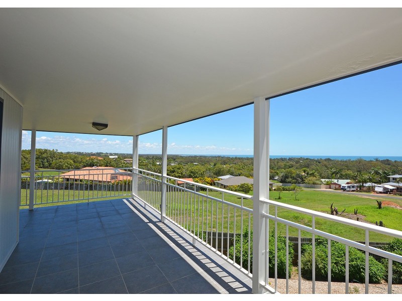 6 Deeds Court, Dundowran Beach QLD 4655
