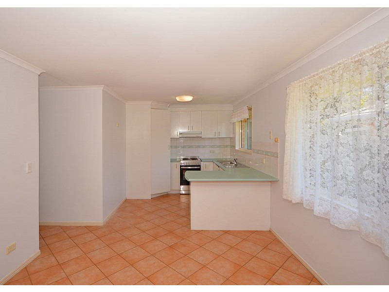 12 Merlin Drive, Urangan QLD 4655
