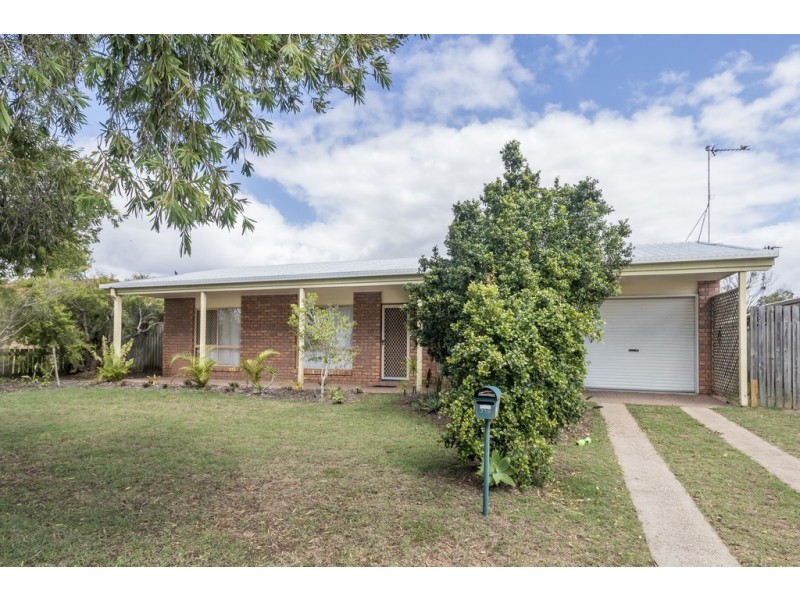 216 Dayman Street, Urangan QLD 4655