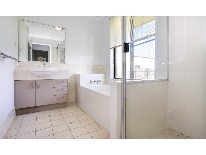 97 Honiton Street, Torquay QLD 4655