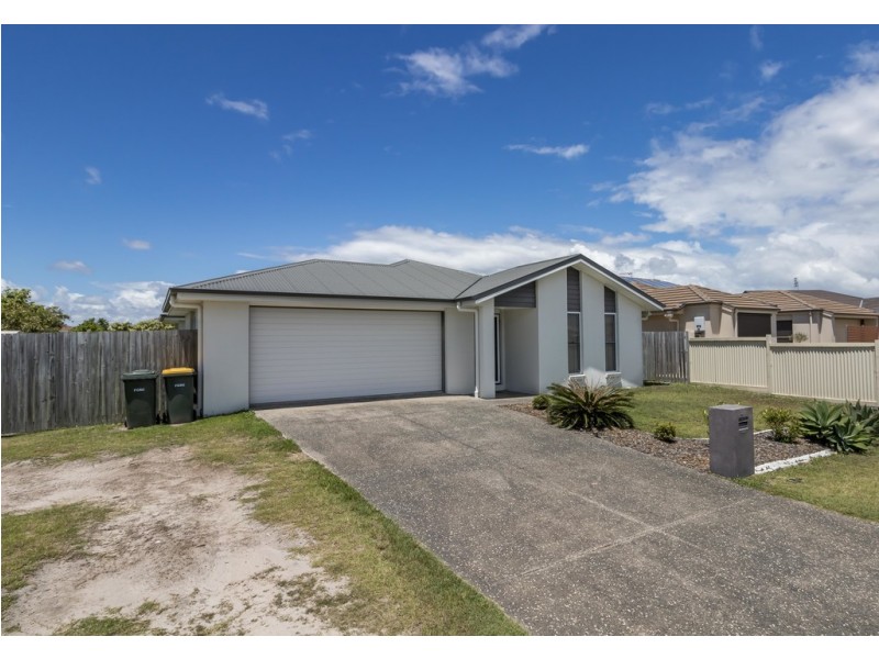 65 Bounty Circuit, Eli Waters QLD 4655