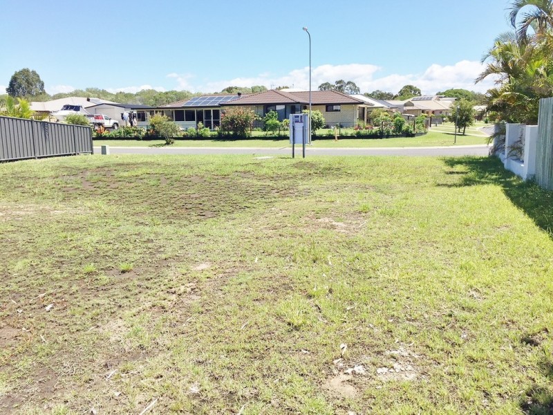 10 Bentwood Street, Burrum Heads QLD 4659