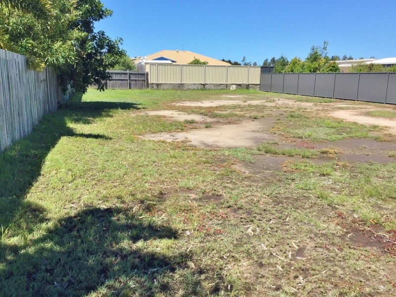 10 Bentwood Street, Burrum Heads QLD 4659