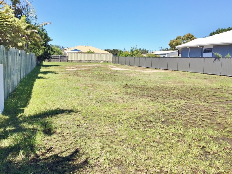 10 Bentwood Street, Burrum Heads QLD 4659