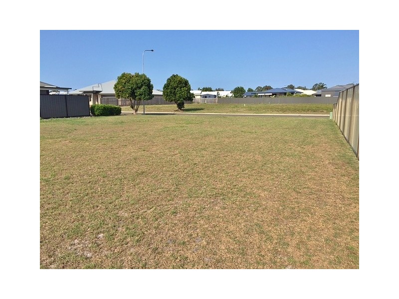 17 Pilbara Way, Burrum Heads QLD 4659