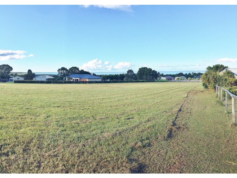 49 Cove Boulevard, River Heads QLD 4655