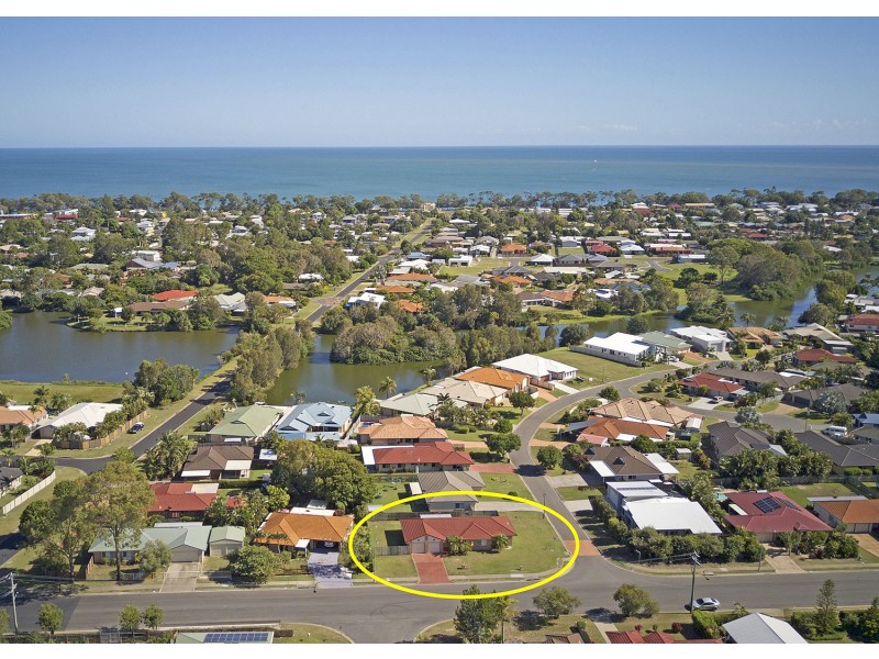 209 Dayman Street, Urangan QLD 4655