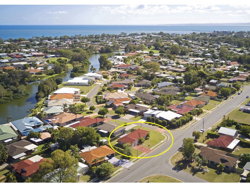209 Dayman Street, Urangan QLD 4655