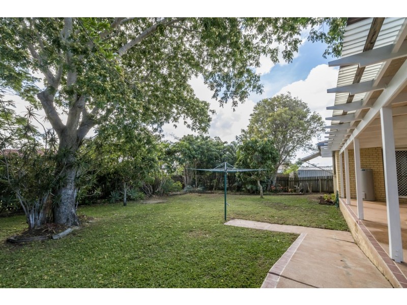 92 Murphy Street, Point Vernon QLD 4655