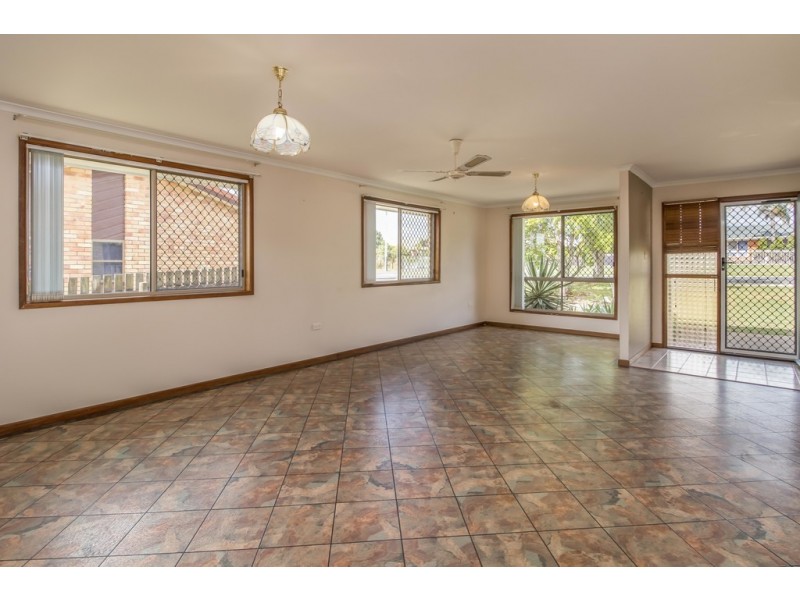 92 Murphy Street, Point Vernon QLD 4655