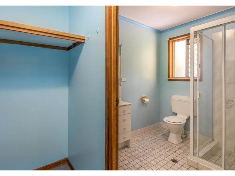 92 Murphy Street, Point Vernon QLD 4655