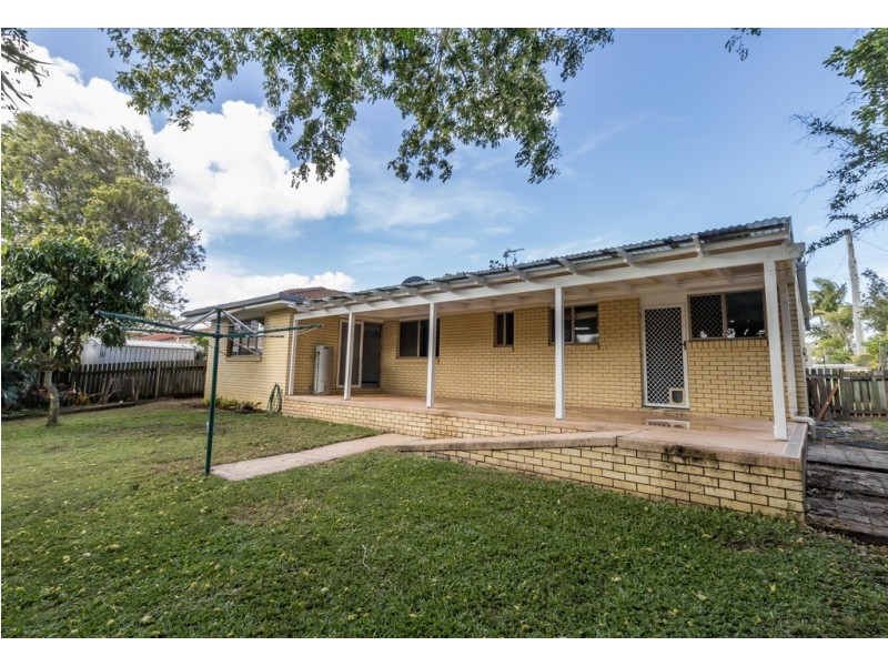 92 Murphy Street, Point Vernon QLD 4655