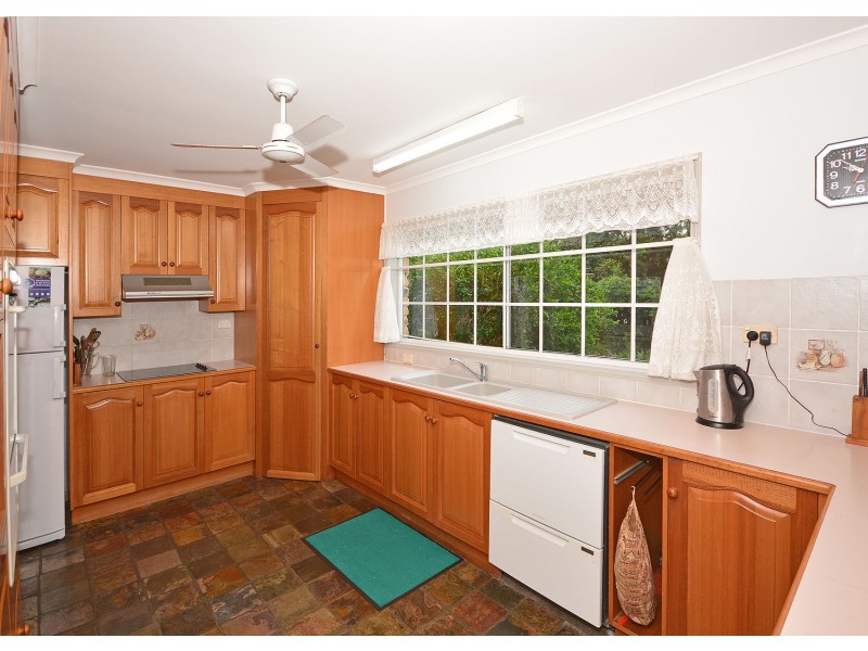 50 Kathleen Crescent, Wondunna QLD 4655