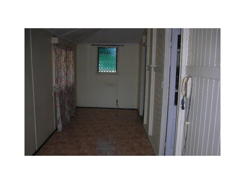 6 HIBISCUS STREET, Urangan QLD 4655