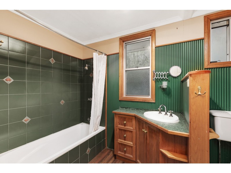 11 Piggford Lane, Nikenbah QLD 4655