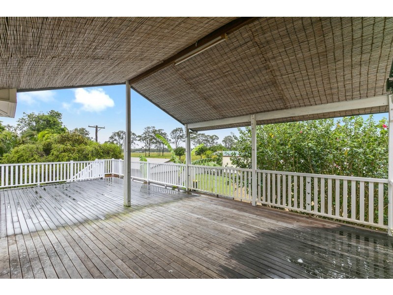 11 Piggford Lane, Nikenbah QLD 4655