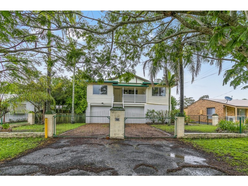 11 Piggford Lane, Nikenbah QLD 4655