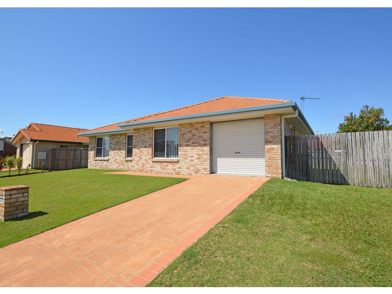 6 Sonder Street, Urangan QLD 4655