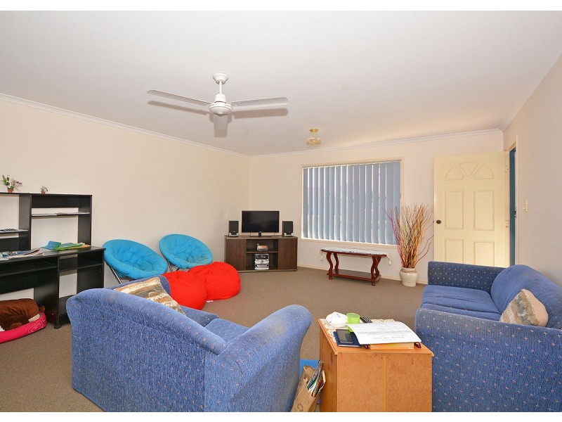 6 Sonder Street, Urangan QLD 4655