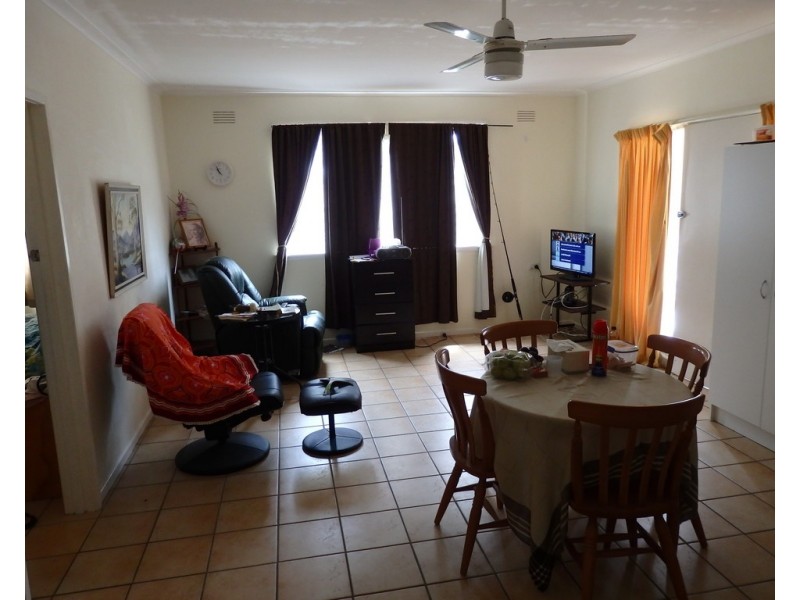 379 Esplanade, Scarness QLD 4655