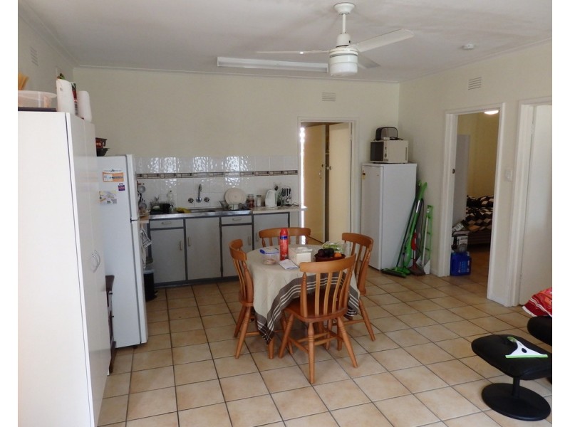 379 Esplanade, Scarness QLD 4655