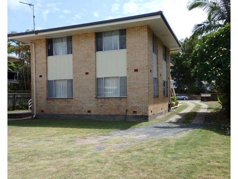 379 Esplanade, Scarness QLD 4655