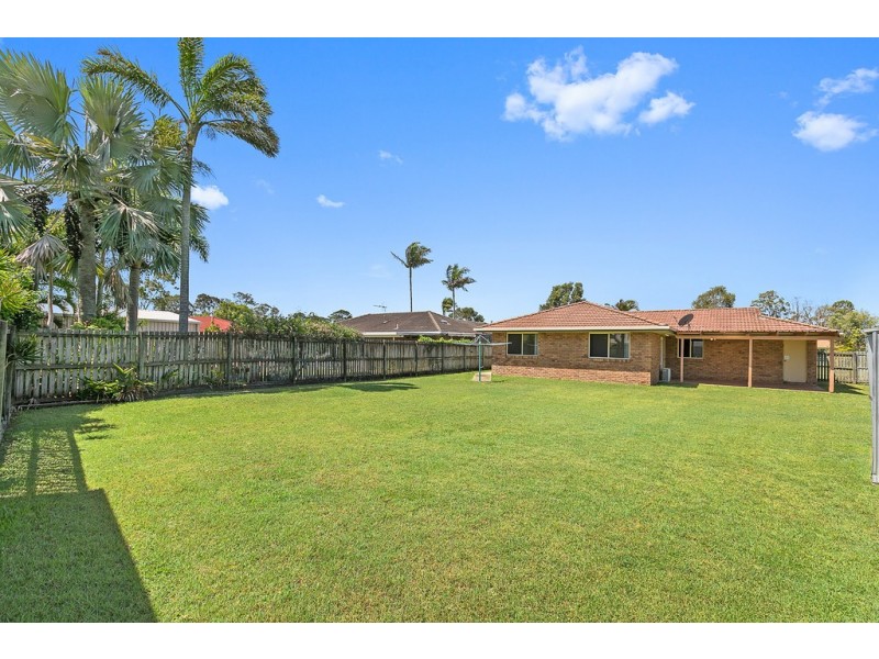 125 Snapper Street, Kawungan QLD 4655