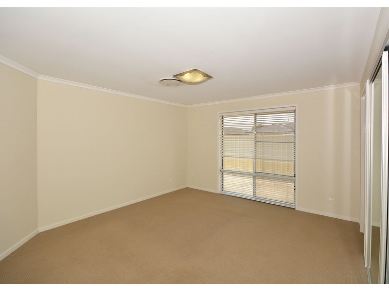 5 Honey Myrtle Close, Burrum Heads QLD 4659